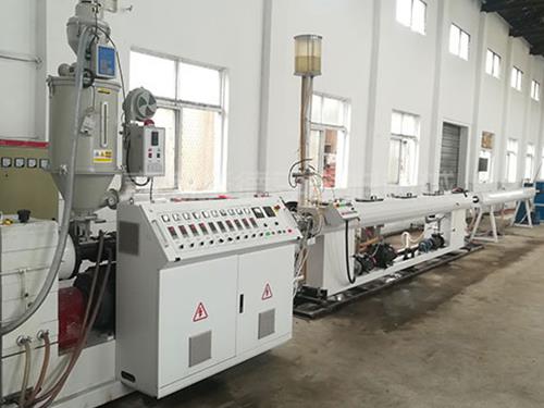 PE管材設(shè)備的種類特點(diǎn)及用途