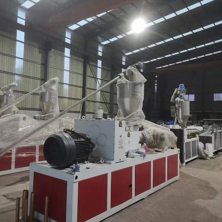 ppr管材生產(chǎn)線的各種工藝流程特點