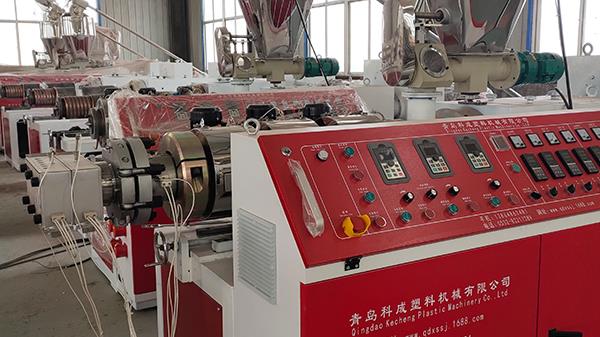 陰陽角條設(shè)備