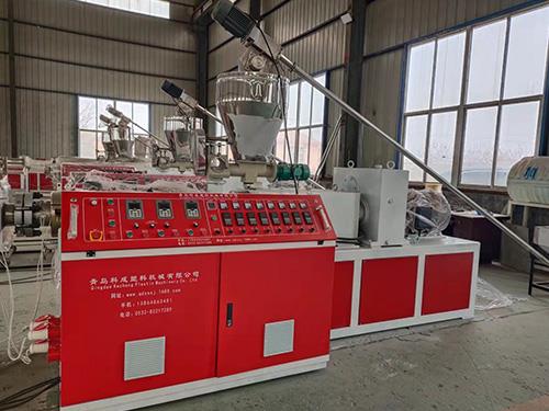 塑料管材設(shè)備生產(chǎn)管材是如何成型的？